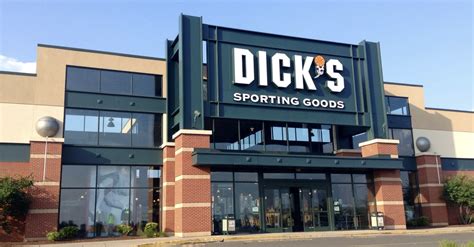 dick's sports location